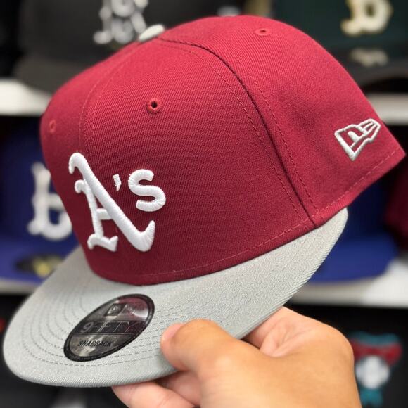 New Era Oakland Athletics Maroon/Silver 9FIFTY Snapback - Picture 3 of 4